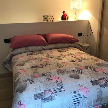 アオスタCasa Angela Cir 0057アパートメント エクステリア 写真